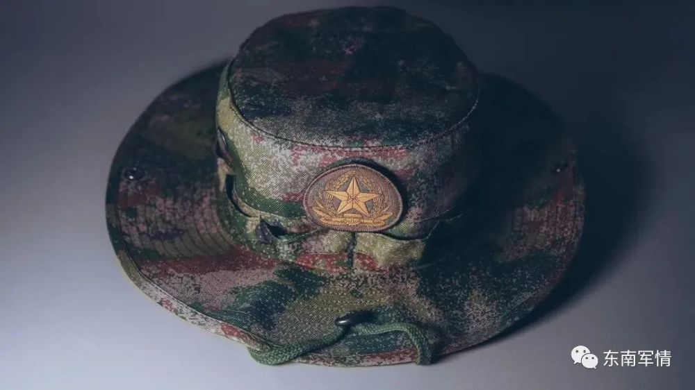 星空迷彩圆帽，细节之美与时尚魅力，星空迷彩圆帽，细节之美与时尚风采的融合展现
