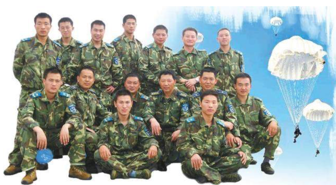 空降兵15军43师战友录，共铸辉煌岁月，铭记军旅荣光，空降兵15军43师战友录，共铸辉煌岁月，永铭军旅荣光