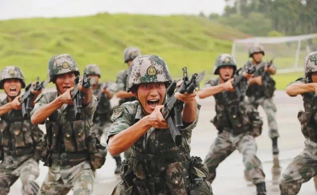空降兵第十五军尖子连队，精英之师的荣耀与传承，空降兵第十五军尖子连队，精英荣耀与传承的传奇篇章