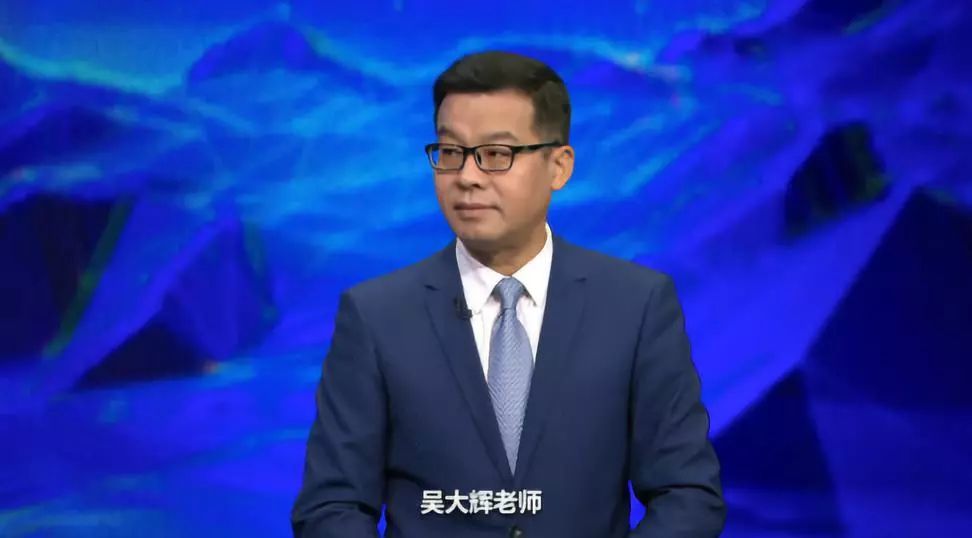 李亚强军事专家简历——一位卓越军事战略研究者的成长轨迹，军事战略专家李亚强的成长轨迹，卓越军事研究者的简历