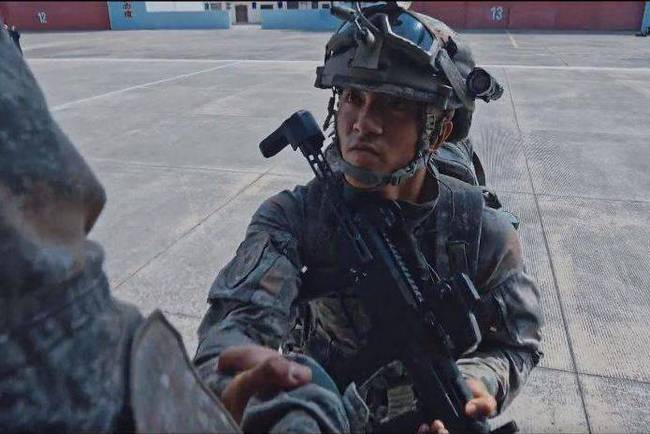 蛟龙突击队装备
