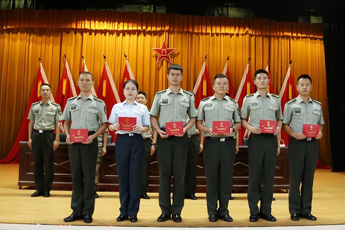 战略支援部队领导班子的构建与力量，战略支援部队领导班子的构建与力量提升研究