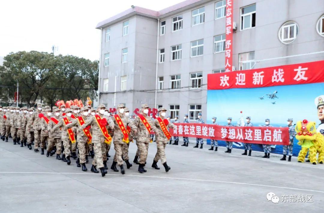 海军征兵宣传片，热血青年投身海洋，共筑海军强国梦（2022年），热血青年投身海洋，共筑海军强国梦——2022年海军征兵宣传片