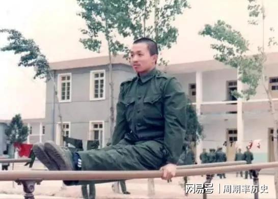 尹健，在装备升级转型中展现领导力与担当——记中国人民解放军陆军第某集团军装备部的故事，尹健，装备升级转型中的领导力与担当——记某集团军装备部的故事