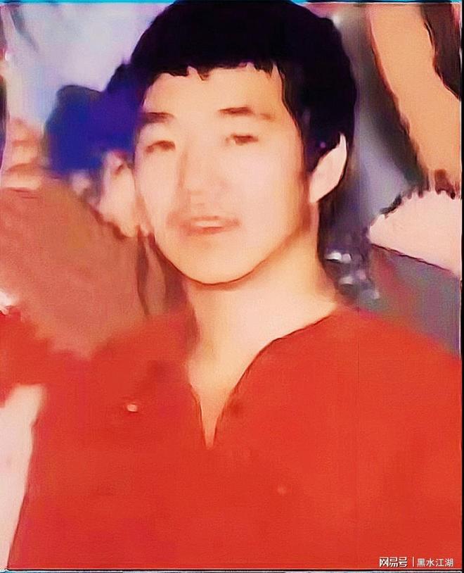 孙世贤，一位引领时代的杰出人物，孙世贤，时代引领者的杰出风采