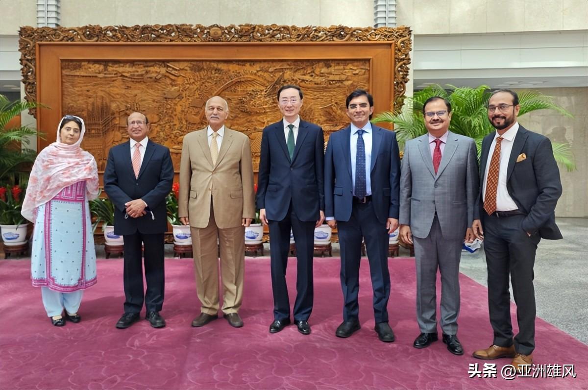 揭秘，2023年中国国防部长是谁？，揭秘，2023年中国国防部长揭秘重磅揭晓！
