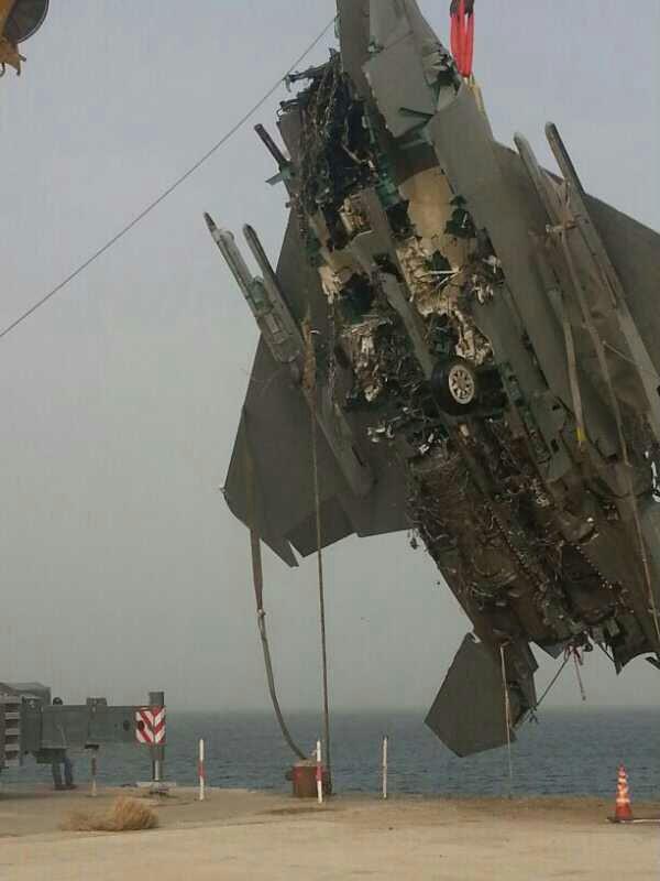 F-16战斗机服役年份探究，F-16战斗机服役年份深度解析