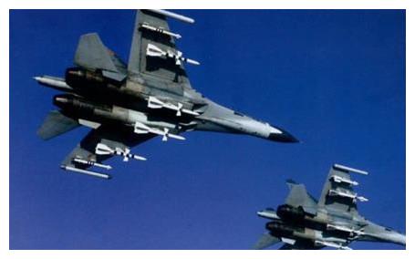 歼-18最新试飞视频消息，展现中国航空工业的崭新力量，歼-18最新试飞视频展现中国航空工业崭新力量