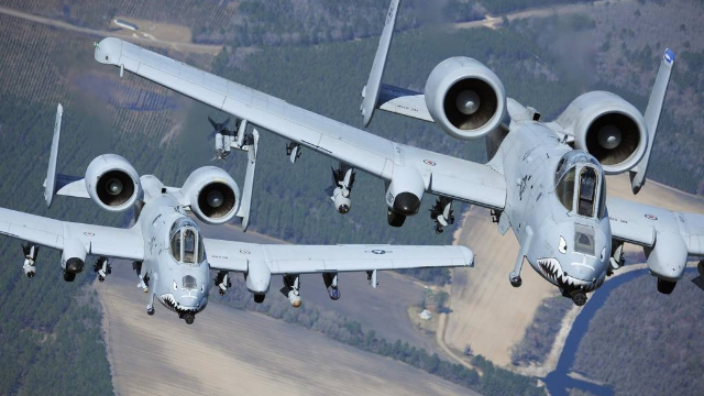 A-10疣猪攻击机的卓越性能，A-10疣猪攻击机的超凡性能
