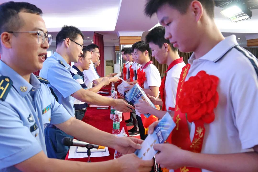 空军航空大学，探索十二大校区的独特魅力，空军航空大学，探索十二大校区的独特风采