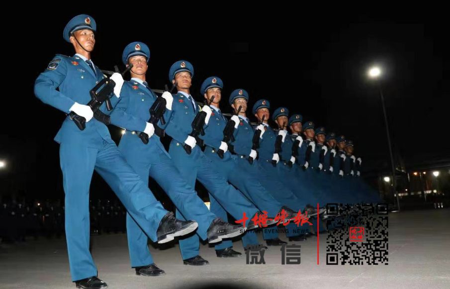 阅兵空军方队，展现空中力量的荣耀与风采，阅兵空军方队，空中力量的荣耀与风采展示