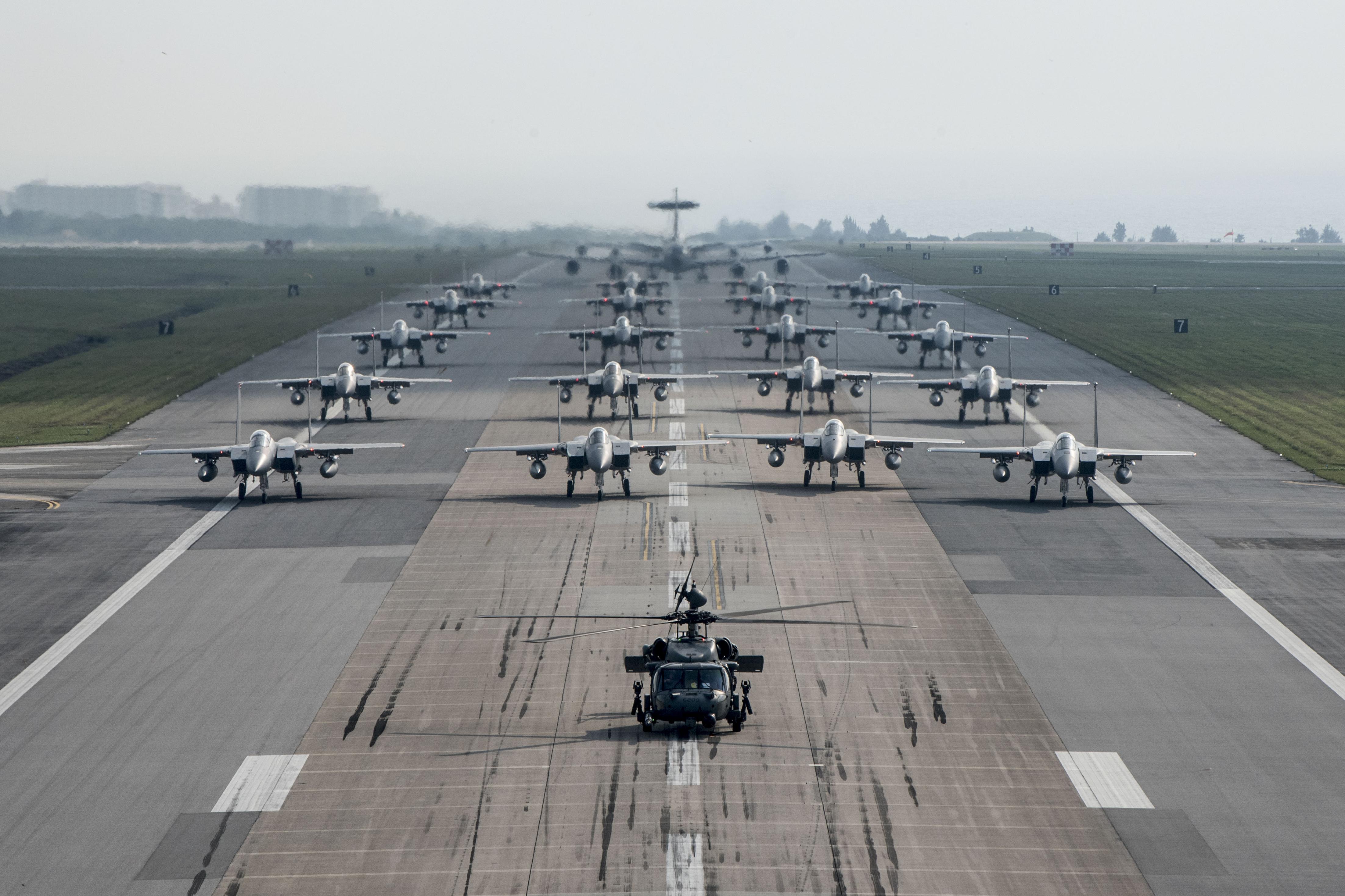 中国空军实力2016排名分析，中国空军实力排名分析，2016年展望与评估