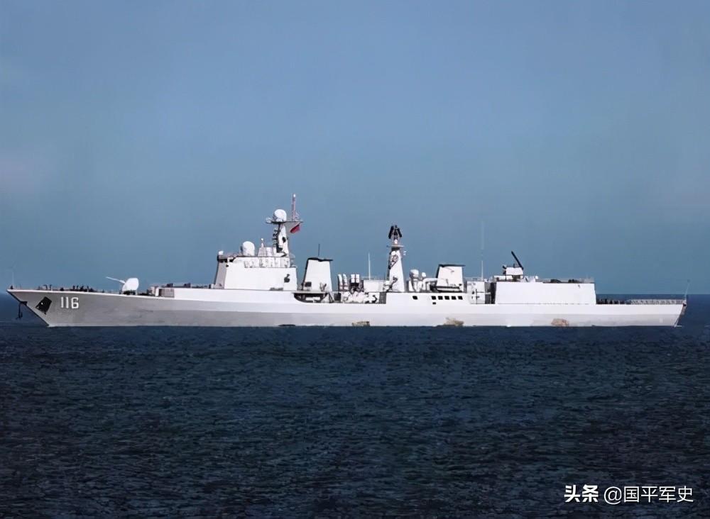 石家庄舰的级别，解读中国海军新一代战舰的实力与地位，中国海军新一代战舰石家庄舰的实力与地位解读