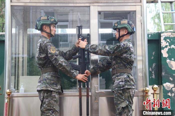 武警现役装备，现代化建设的缩影与推动力，武警现役装备，现代化建设的核心动力与缩影