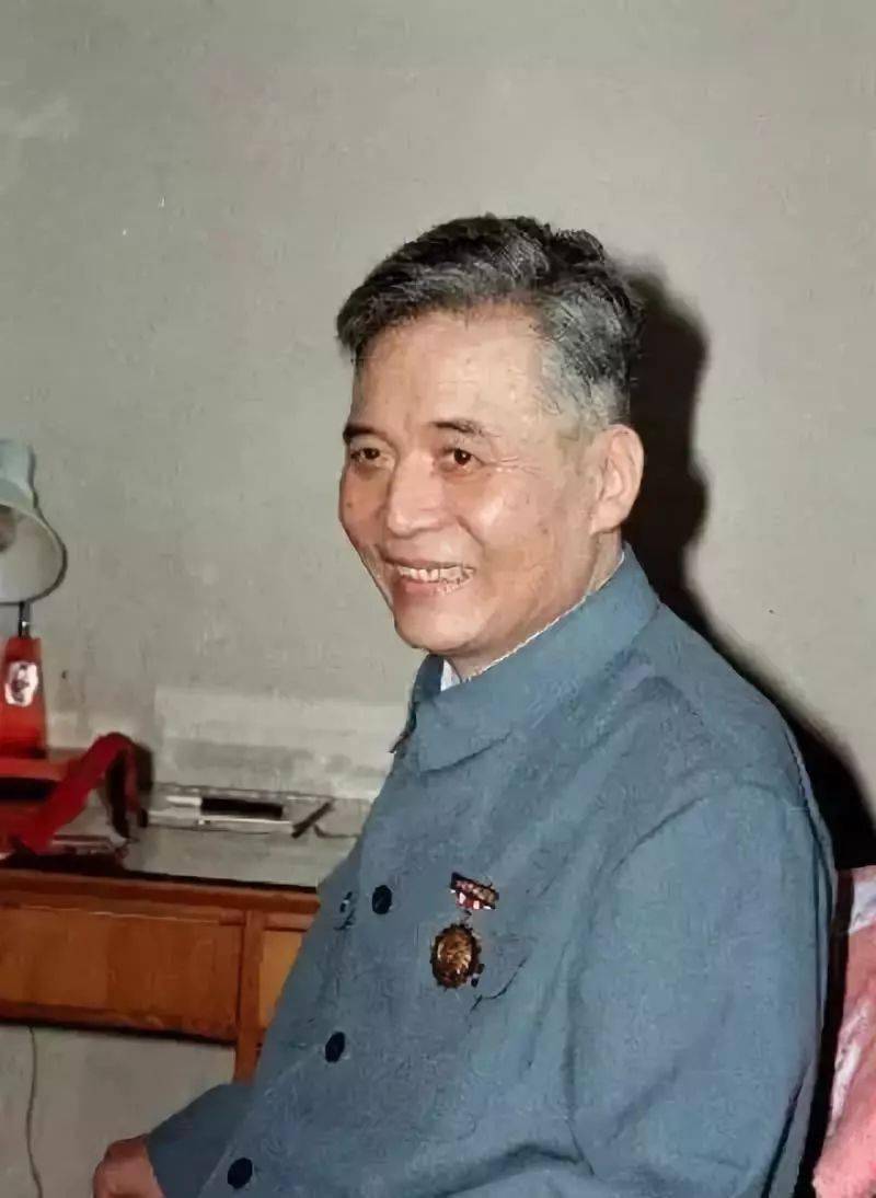 邓稼先真正的死因，一位伟大科学家的悲壮落幕，邓稼先的悲壮落幕，伟大科学家的死因揭秘