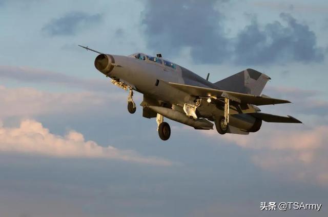 米格-21系列战斗机，冷战时代的空中传奇，米格-21系列战斗机，冷战时代的空中传奇风采