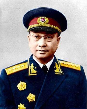 中国人民志愿军在司令兼政治委员彭德怀同志率领下的辉煌历程，彭德怀率领中国人民志愿军辉煌历程回顾
