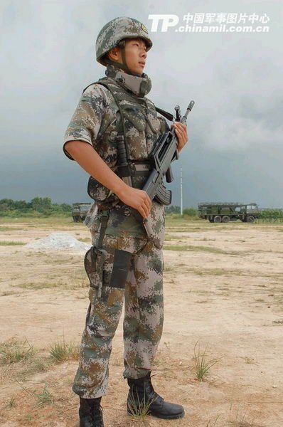 解放军陆军单兵装备,现代化转型与战斗力提升的关键要素,解放军陆军单兵装备现代化转型,战斗力提升的关键要素