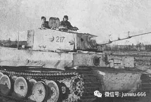 虎式编号大全，探寻二战传奇坦克的独特印记，二战传奇坦克虎式的编号大全，探寻独特印记之旅