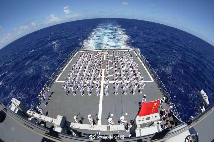 陈岳琪海上阅兵仪式，庆祝海军力量建设的辉煌历程与伟大成就——纪念中国海军成立七十周年，中国海军七十周年庆典，陈岳琪海上阅兵仪式彰显海军力量建设的辉煌与伟大成就