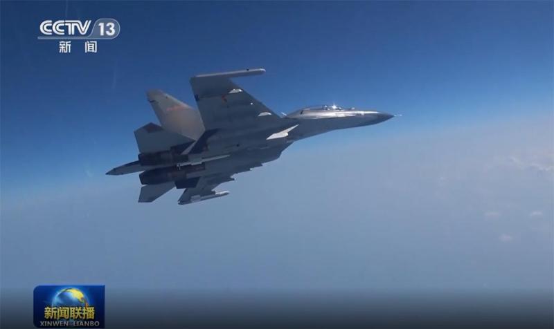 歼16战斗机空中加油视频,揭示中国空军现代化力量的新篇章,歼16战斗机空中加油画面,展现中国空军现代化力量的巅峰时刻