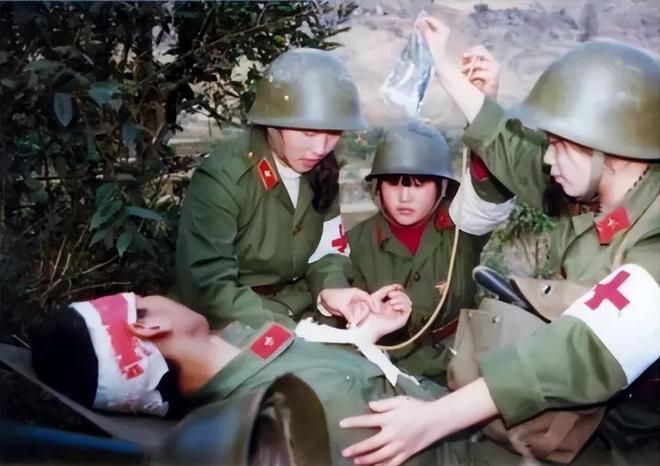 越南兵与中国女兵，战争中的特殊交往与尊重，越南士兵与中国女兵，战争中的特殊交往与尊重之道