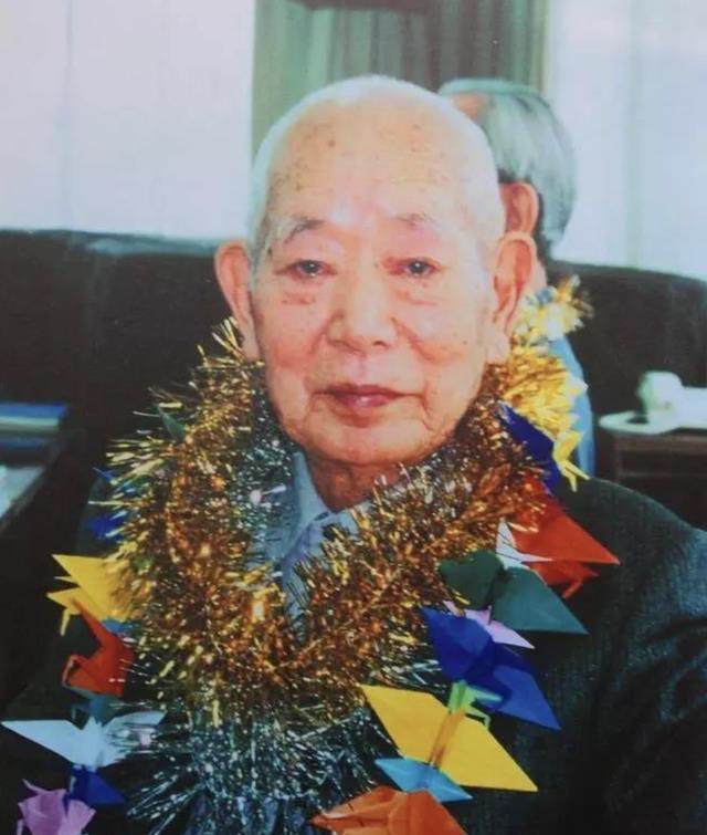 中国解放军军种概览