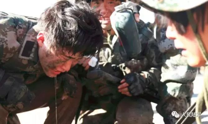 女兵人开洞和不开洞的区别，深度探讨与理解，女兵人开洞与不开洞的区别，深度解析与探讨