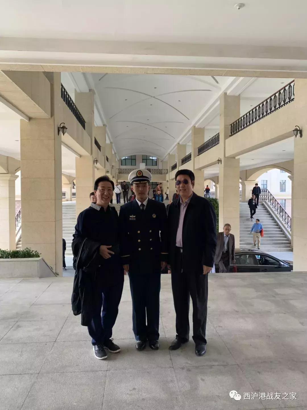 青岛第一潜艇基地，揭秘其地理位置与重要性，青岛第一潜艇基地揭秘，地理位置与战略重要性探究