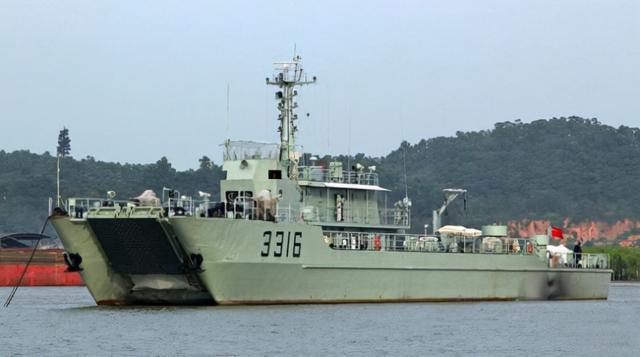 揭秘中国海军的利器，074A型登陆艇，揭秘中国海军利器，074A型登陆艇全解析