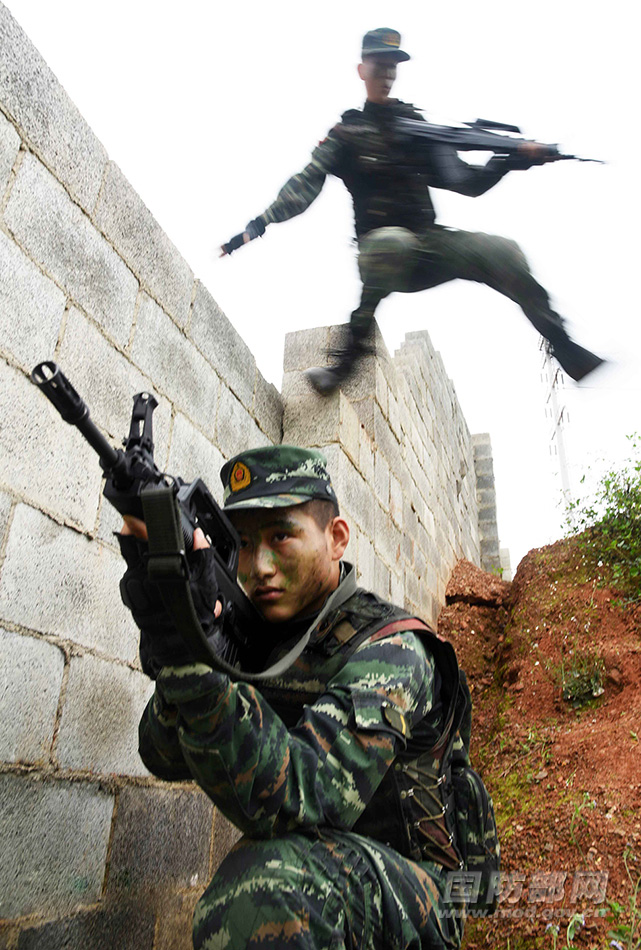 武警特战留队几率高的分析与探讨，武警特战留队几率高的深度分析与探讨