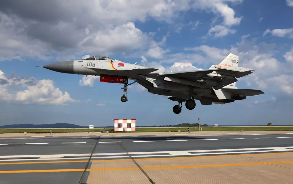 辽宁舰起降歼-15战斗机视频，展现中国海军航空兵力量的壮丽画卷，辽宁舰歼-15战斗机起降视频，中国海军航空兵力量的震撼展示