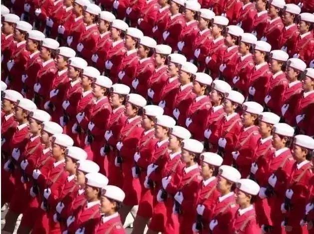 中国女兵早上好动态图片，展现新时代女性的力量与魅力，中国女兵早上好动态图片，展现新时代女性的力量与风采