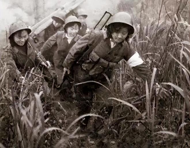 中国女兵在越南，伦理视角下的深度探讨，中国女兵在越南，伦理视角下的深度探究