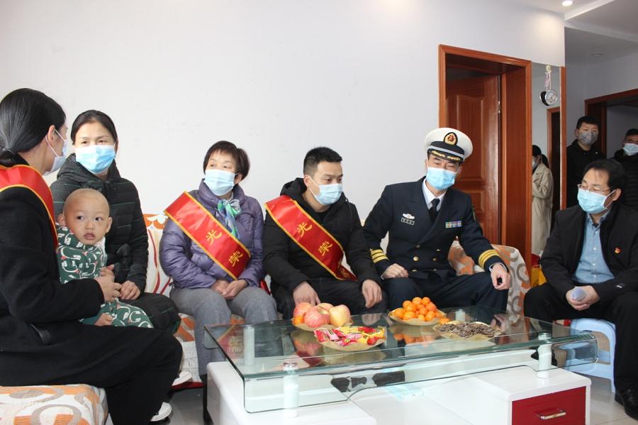 和平使命2014朱日和演习视频，展现中国力量的震撼瞬间，震撼瞬间！和平使命2014朱日和演习展现中国力量风采