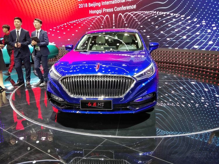 红旗轿车，十万至十五万价位的选择与价值，红旗轿车，十万至十五万价位的优选与价值解析