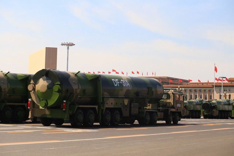 试射东风-41，中国战略导弹力量的新里程碑，中国战略导弹力量新里程碑，东风-41试射成功