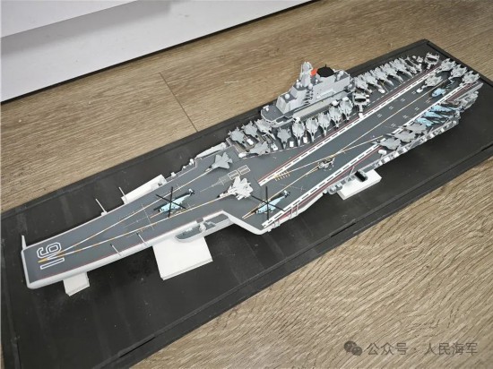 航空母舰模型龙骨制作，从设计到完成的详细指南，航空母舰模型龙骨制作全程详解，从设计到完美呈现