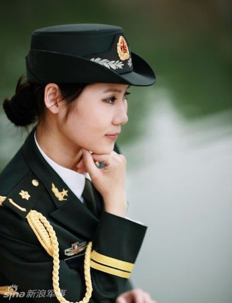 中国女兵