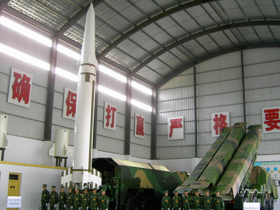 长剑-10巡航导弹与东风-15导弹，解析中国军事技术的两大里程碑，中国军事技术里程碑，长剑-10巡航导弹与东风-15导弹深度解析