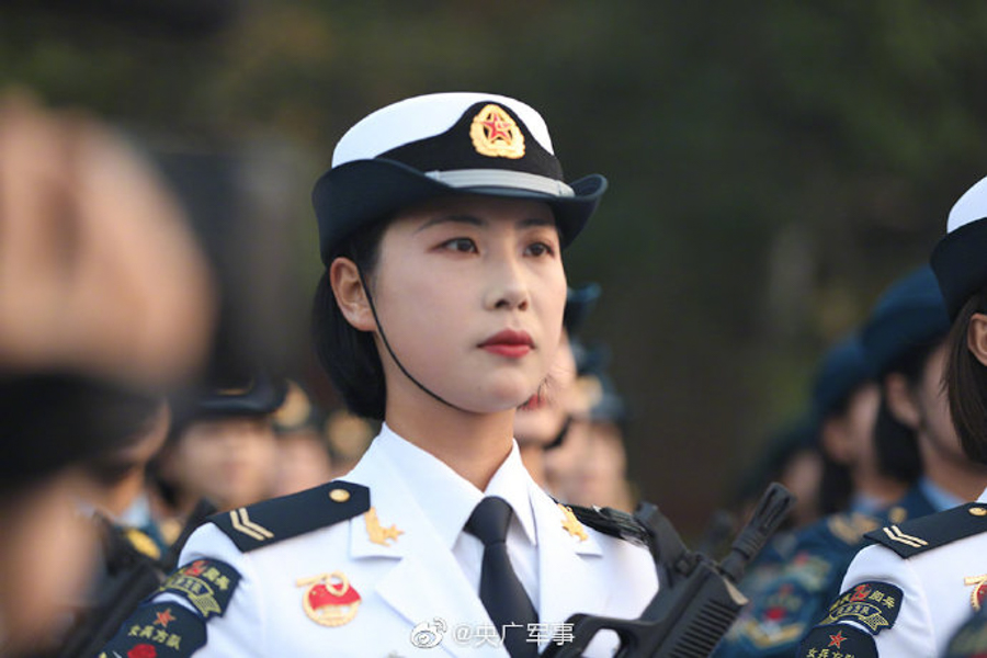 阅兵方阵中的璀璨明珠，女兵领队，阅兵方阵中的璀璨明珠，女兵领队风采展