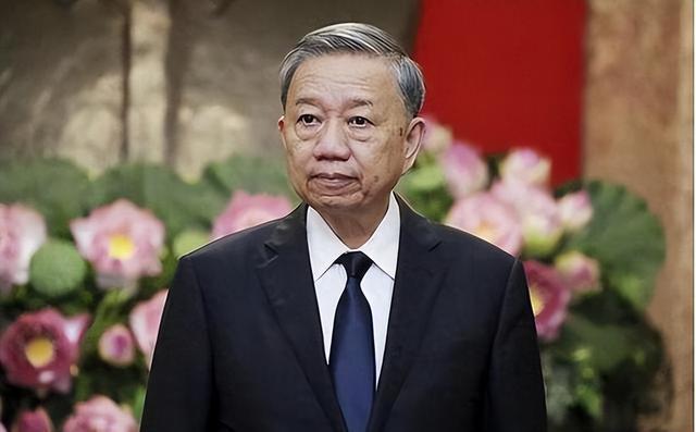 中国二炮的成立，历史背景与重要意义，中国二炮的成立，历史背景与深远意义