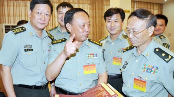 中国军衔等级划分带图，中国军衔等级划分详解（含图解）