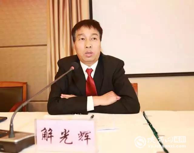 中央头条新闻，引领时代潮流，聚焦国家发展，中央头条新闻，引领时代潮流，聚焦国家发展大事件
