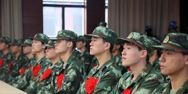 当兵最新政策2023，新时代背景下的国防建设之路，新时代背景下的国防建设之路，解读2023年最新征兵政策