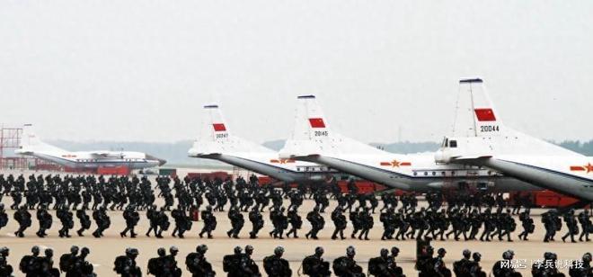 空十五军是中国空军的重要组成部分,下辖多个部队,这些部队在保卫国家安全、维护领土完整等方面发挥着重要作用。本文将介绍空十五军下属的部队情况。,空十五军下属部队揭秘,保卫国家安全的主力军