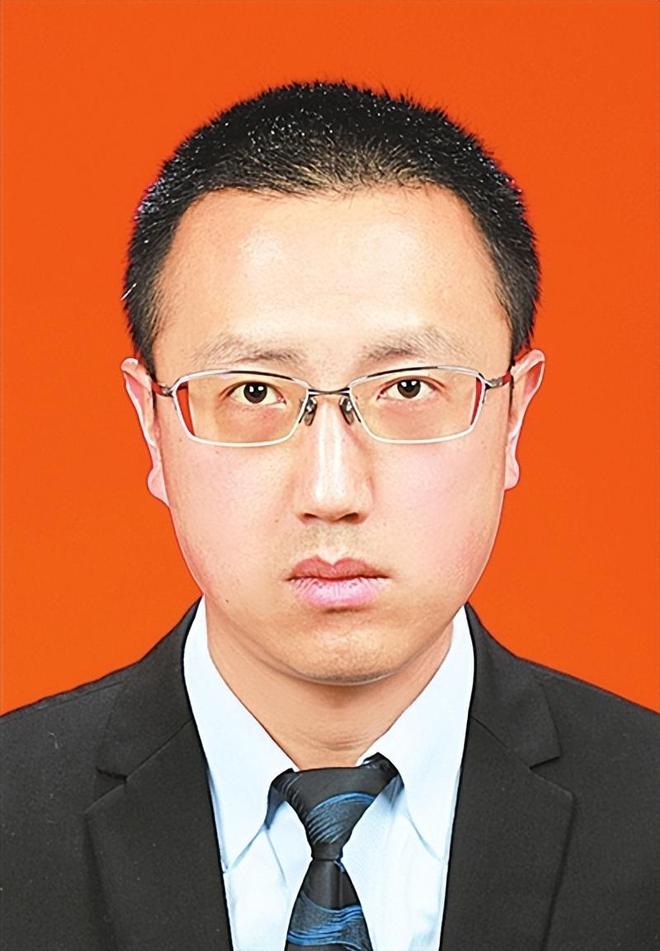杨光烈的现任职位与职责，一位杰出的领导者的生涯轨迹，杨光烈，杰出领导者的生涯轨迹与现任职责概述