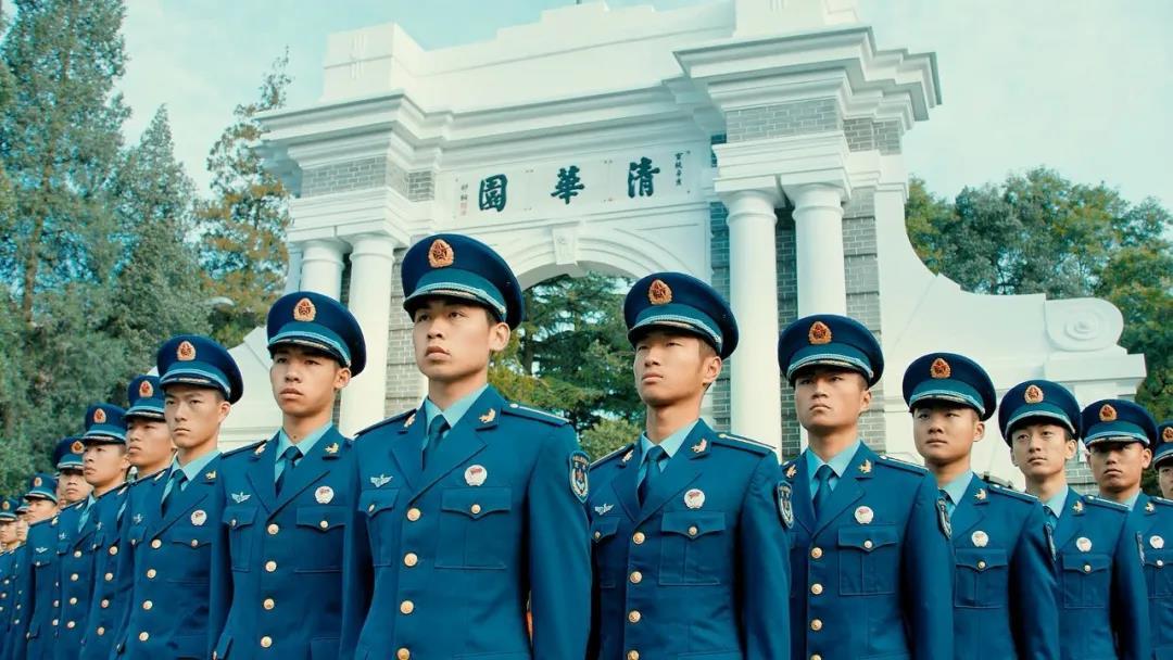 全新亮相，探索2022新款空军一号鞋款的无尽魅力，探索全新2022款空军一号鞋的魅力风采