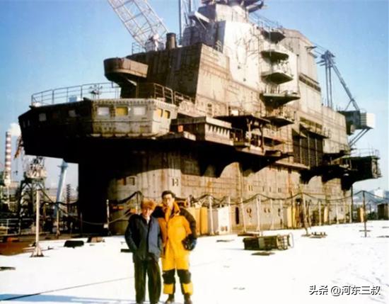 瓦良格号建造年份探究，瓦良格号建造年份揭秘