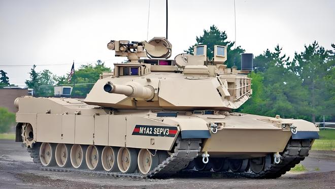 M1A2艾布拉姆斯主战坦克